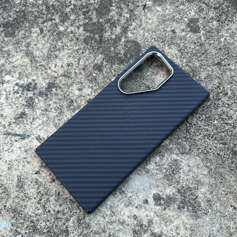 Case Samsung em fibra de carbono e metal