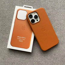 Case iPhone de Couro MagSafe