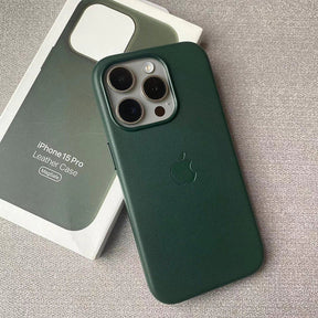 Case iPhone de Couro MagSafe