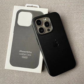 Case iPhone de Couro MagSafe